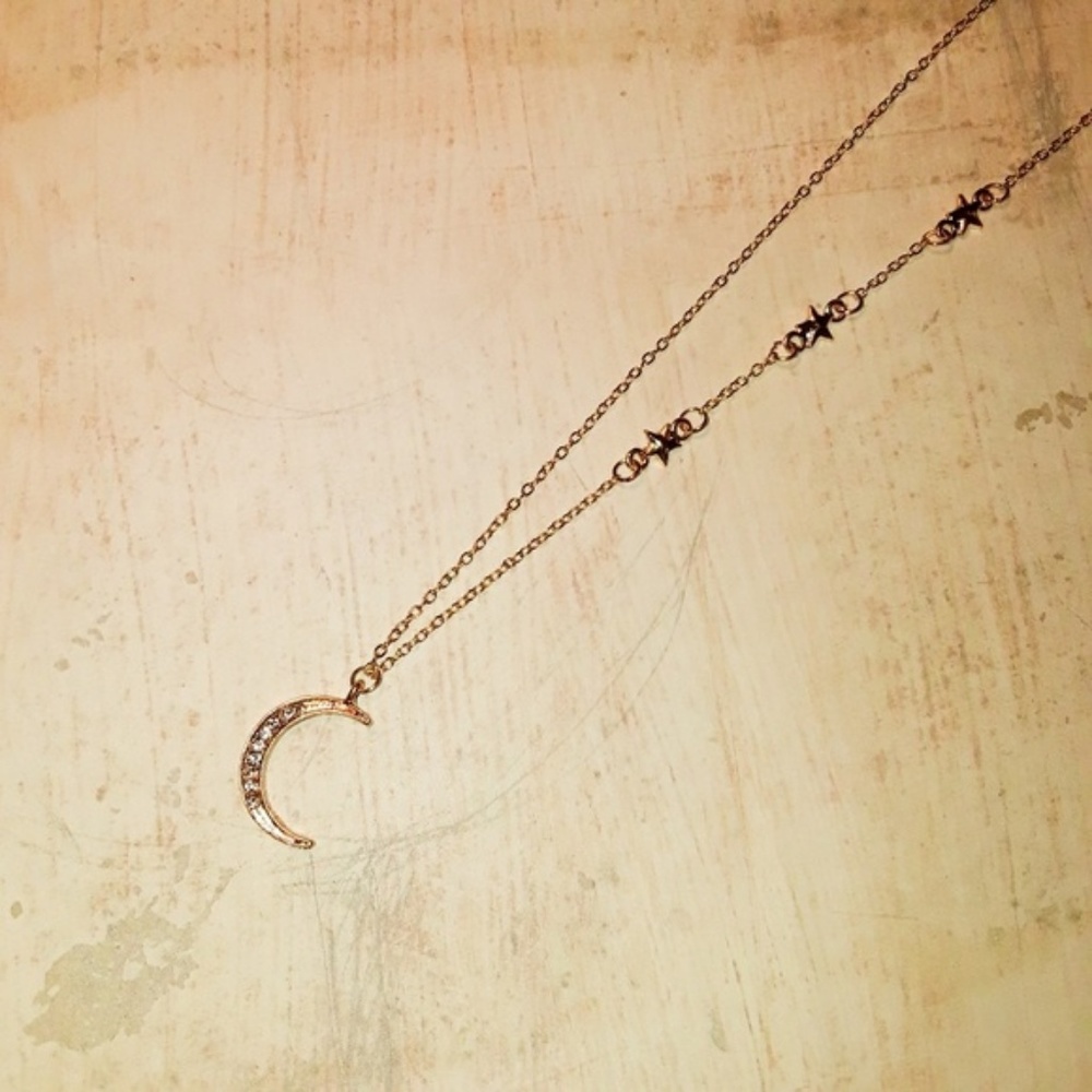 Layered Choker Moon & Stars Crystal Bib Necklace - Picture 5 of 6